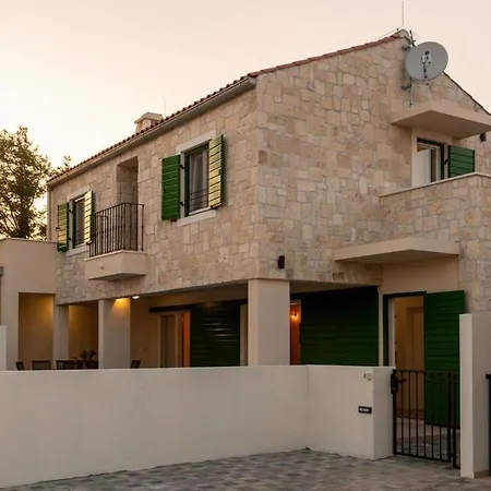 Villa Corte *